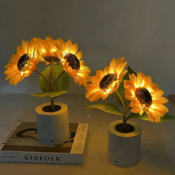 Sunflower Night Light Table Lamp, Simulation Flowers Decorative Desk Lamp for Home, Restaurants, Hotels & Weddings