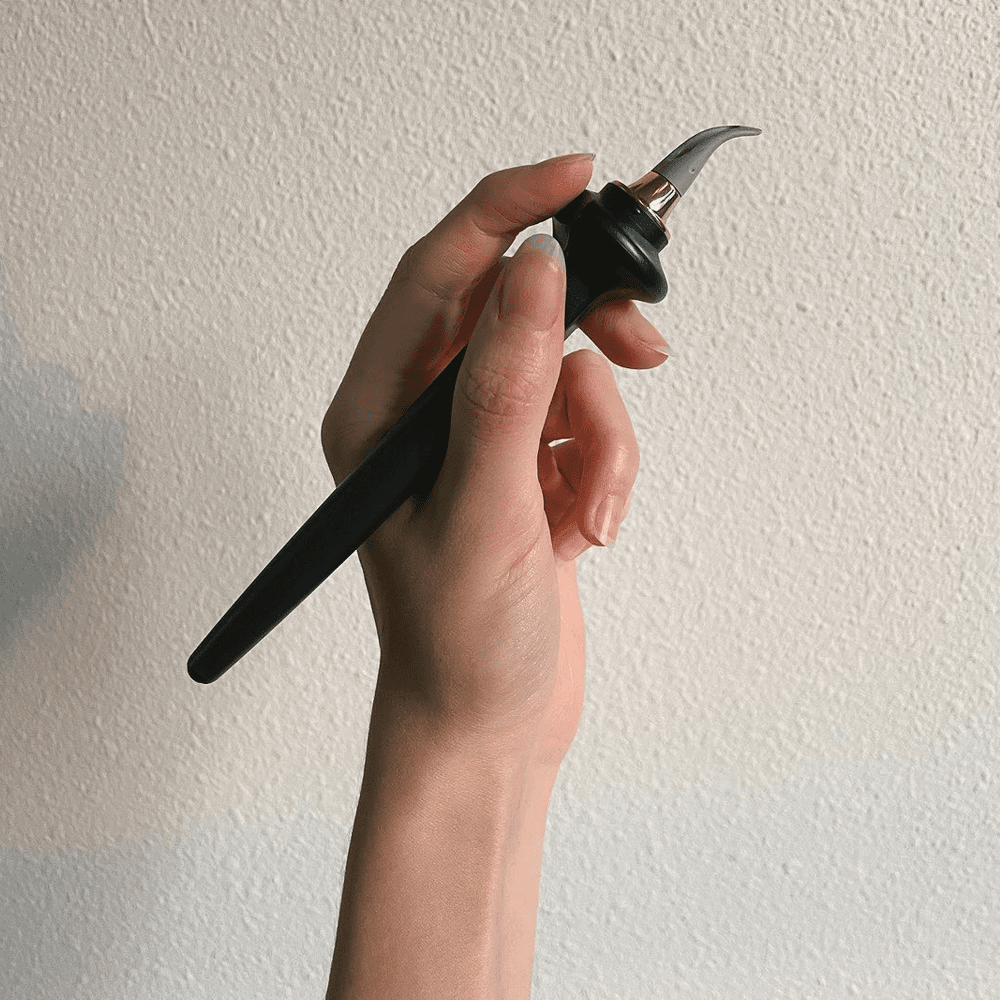 Waterproof Silicone Eyeliner Brush, Non-Smudge Eyeliner Tool for Precise Application image 2