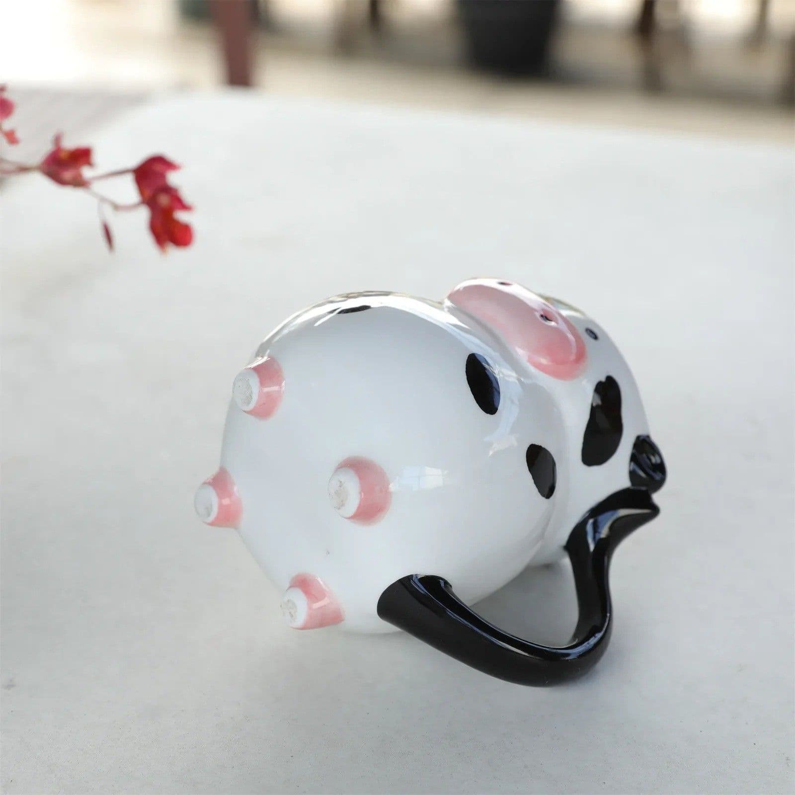 585ml Creative Cow Ceramic Mug – Cartoon Design Coffee Cup for Milk and Tea Lovers image 4