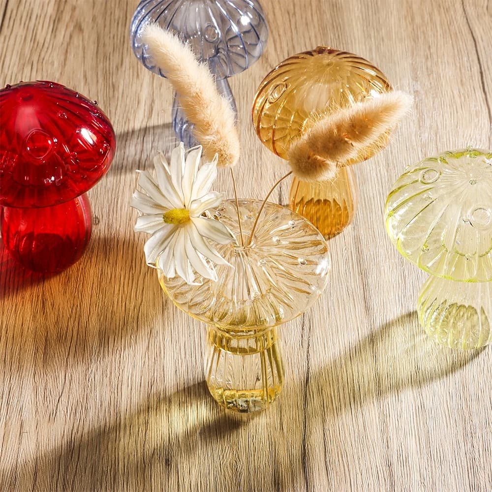 Glass Vase Mushroom Shape: Transparent Hydroponic Aromatherapy Bottle for Flower Table Decoration - Creative Home Access image 5