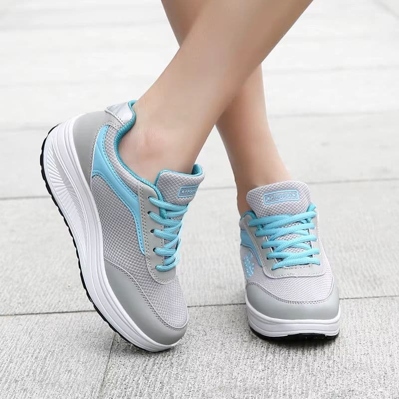 Fashion Women Sneakers Shoes, Comfortable Women Vulcanized Shoes, High Quality Flats Shoes Blatform Walking image 4