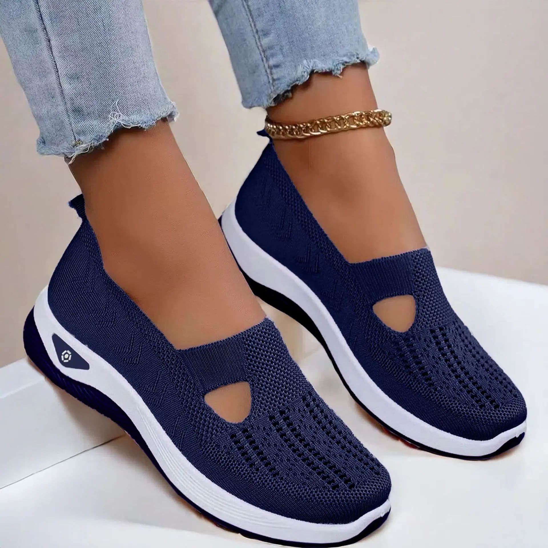 Soft Sole Shoes for Long Standing, Cushioned Walking Flats for Everyday Comfort and Support image 3