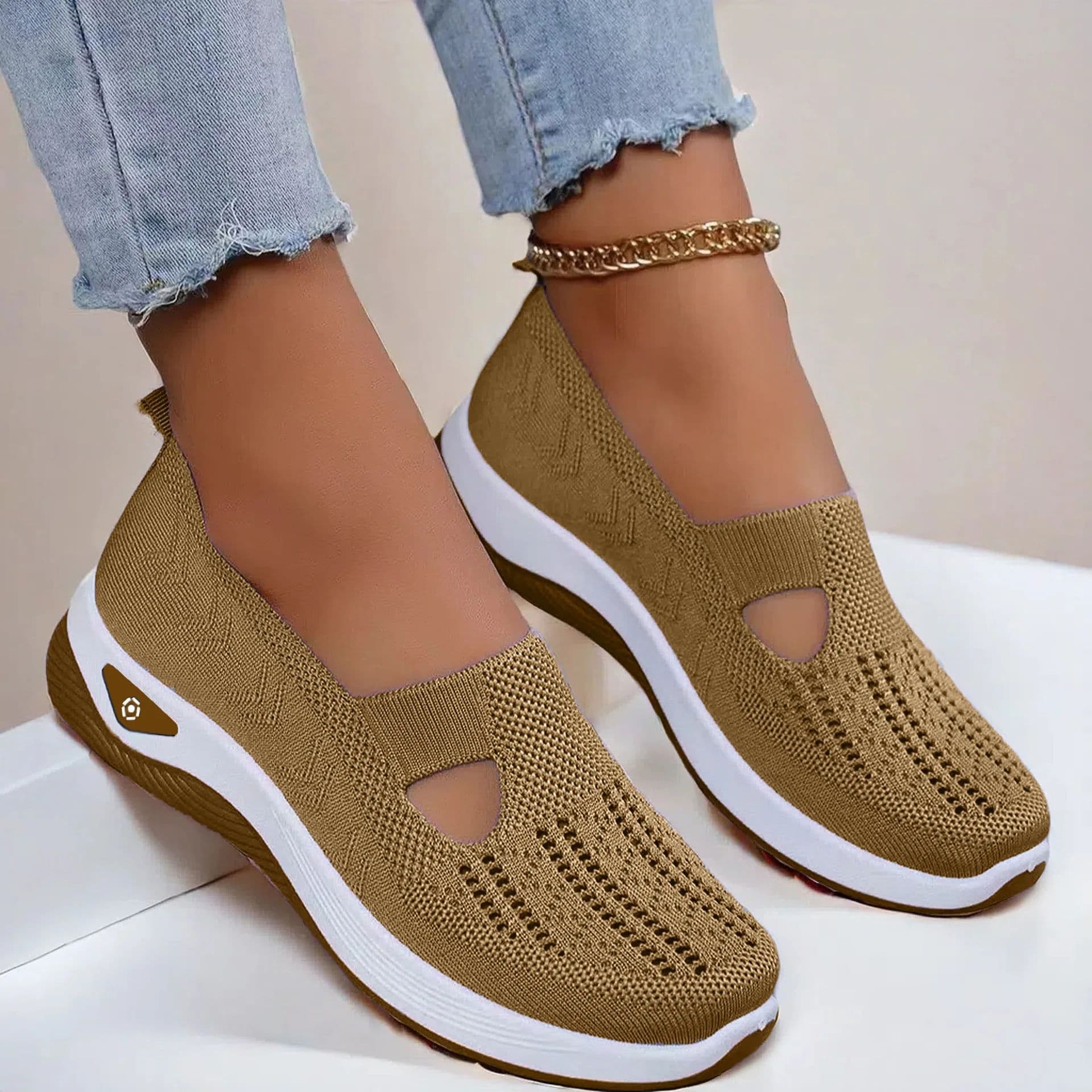 Soft Sole Shoes for Long Standing, Cushioned Walking Flats for Everyday Comfort and Support image 4
