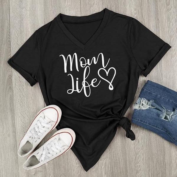 "Mom Life" T-Shirt image 2