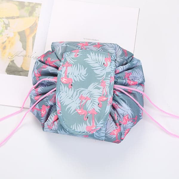 Magic Cosmetics Travel Pouch - Stylish Waterproof Makeup Organizer & Perfect Gift for Travelers image 8