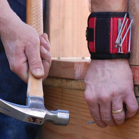 Handyman Magnetic Wristband with Pocket for Holding Screws image 6